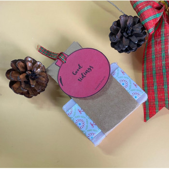 Good Tidings Christmas themed handmade soap Hot Chocolate scented - Happy hearts 